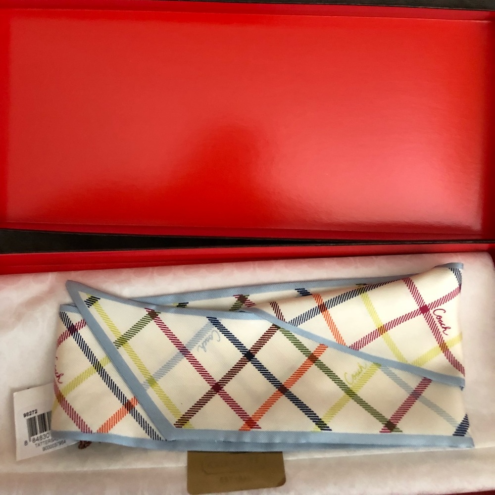 BNWT Coach Pony Scarf ( Tattersall Pony)